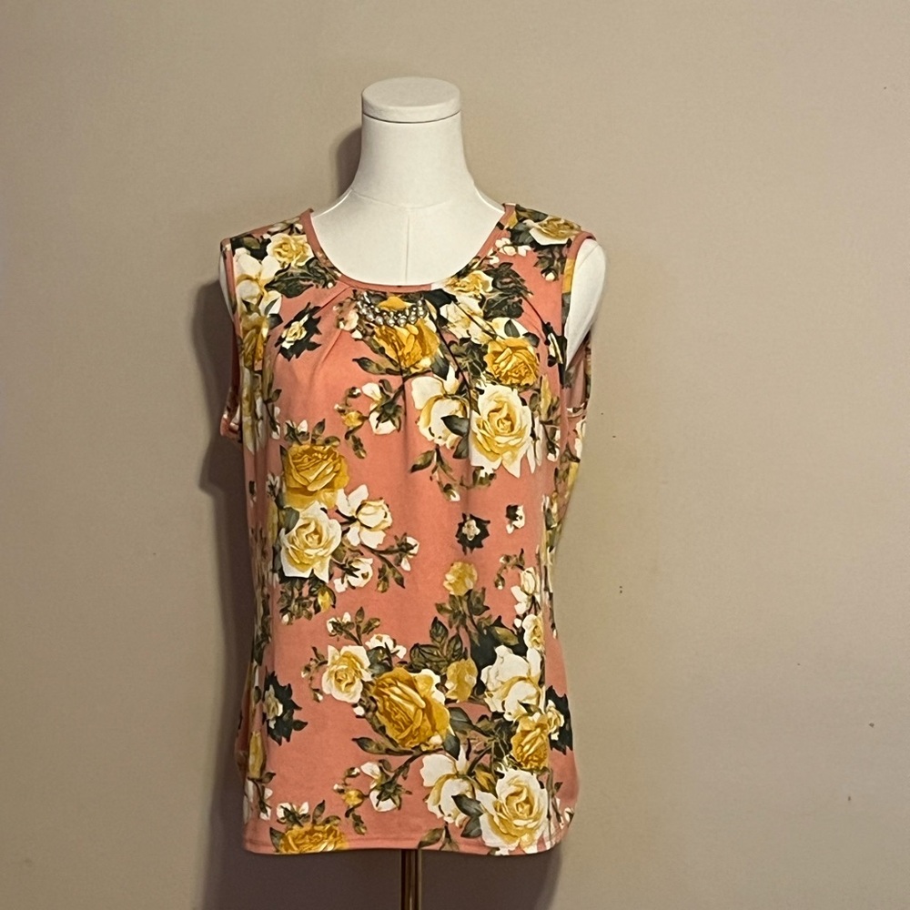 Notations Floral Sleeveless Top